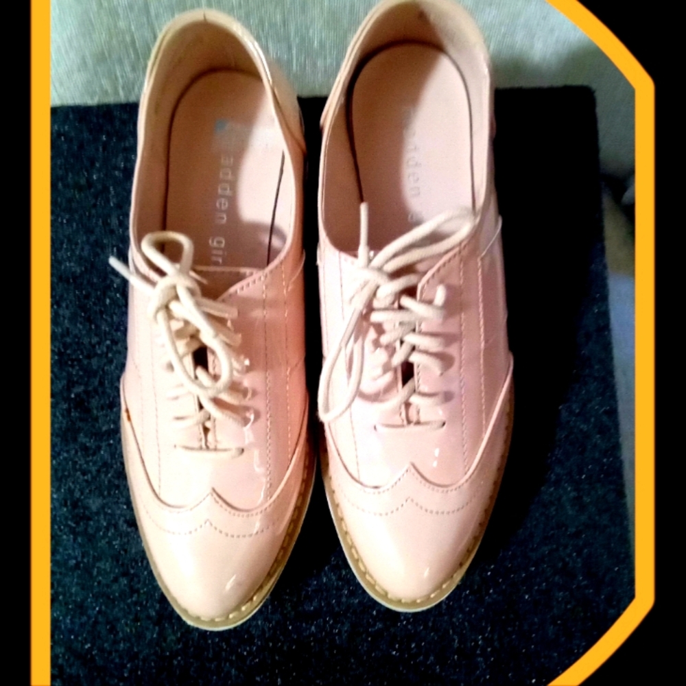 Madden Girl Women's Faux Patent Leather Andria Platform Oxfords w/Lacing